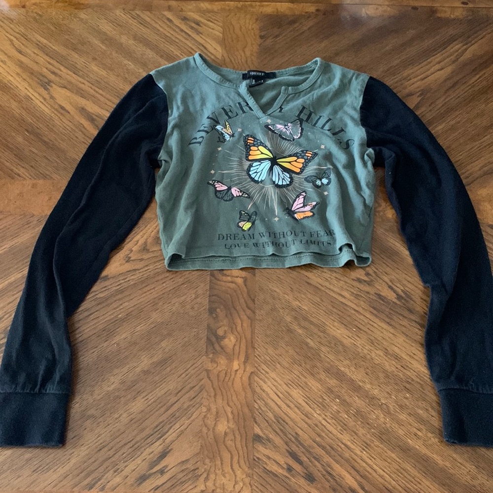 Forever 21 butterfly shirt